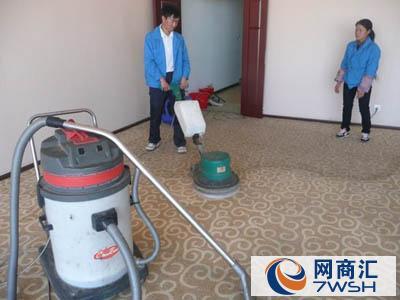 專業(yè)清洗保潔服務(wù) 為新居、舊居、工廠與單位送上一份潔凈與安心